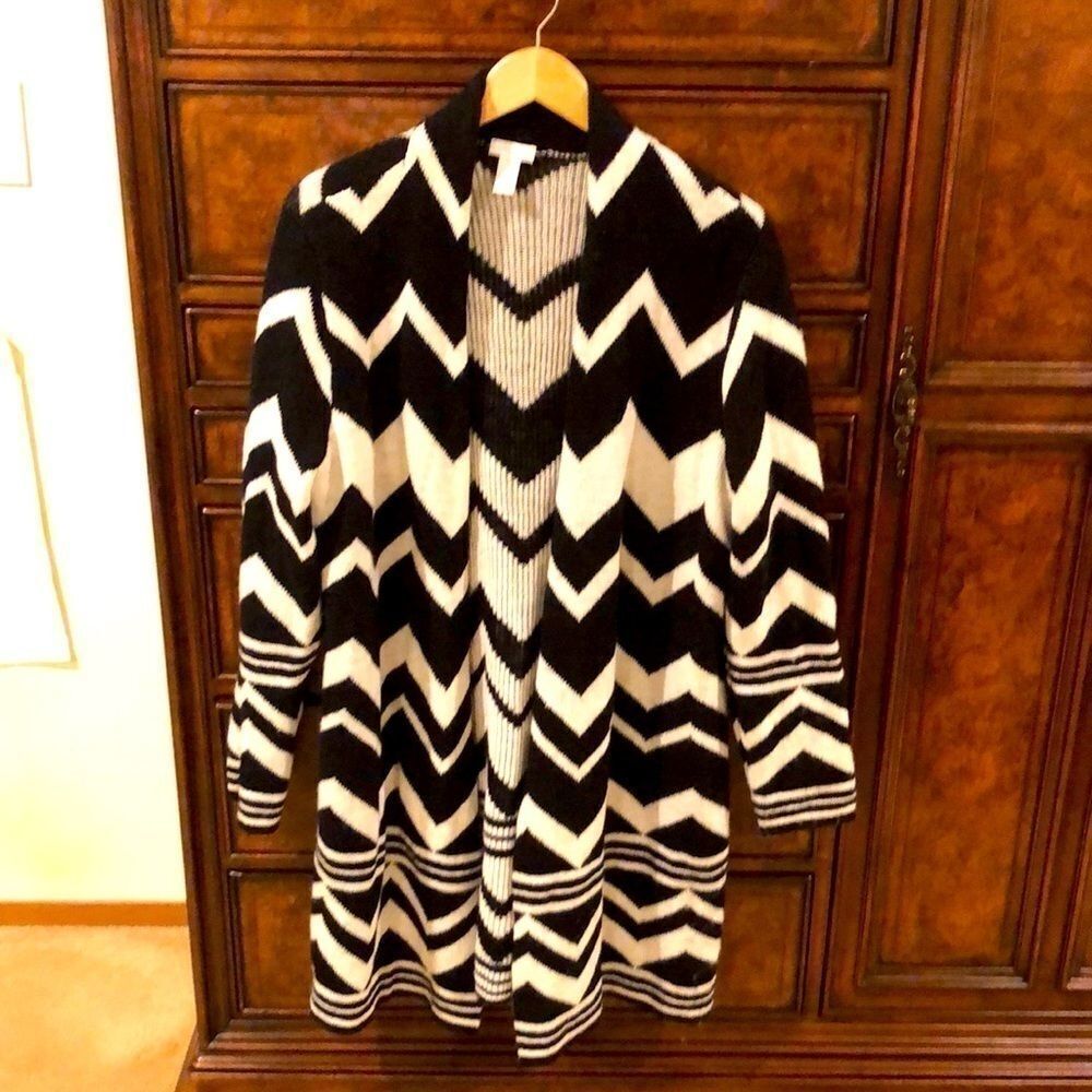Chicos black and white zig zag open cardigan